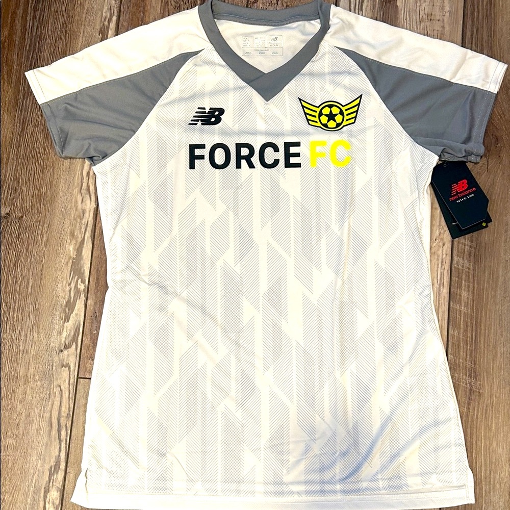 NEW! New Balance Force FC Replay Jersey Size M